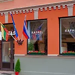 Hotel Rafael