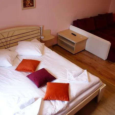 Rafael 3* Riga
