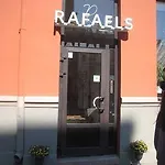 Rafael 3*